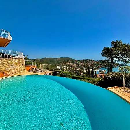 Villa Provencale Vue & Piscine Privee Saint-Raphael (Var)