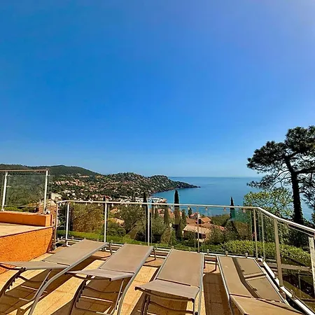 Villa Provencale Vue & Piscine Privee Saint-Raphael (Var)