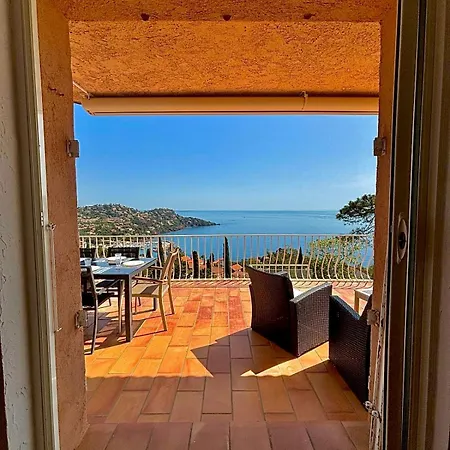 Villa Provencale Vue & Piscine Privee *